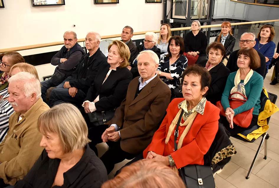 Na visokoj razini predstavljena je publikacija Vinka Tadića o manastiru Orahovici  