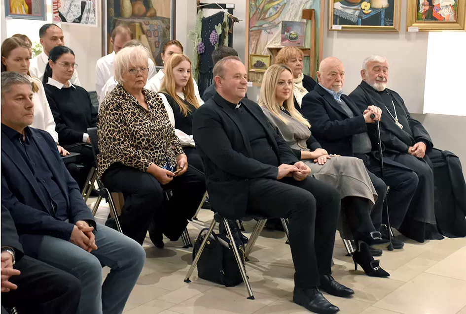 Na visokoj razini predstavljena je publikacija Vinka Tadića o manastiru Orahovici  