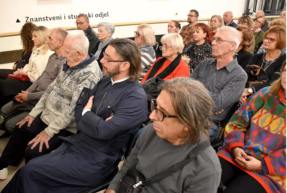 Na visokoj razini predstavljena je publikacija Vinka Tadića o manastiru Orahovici  