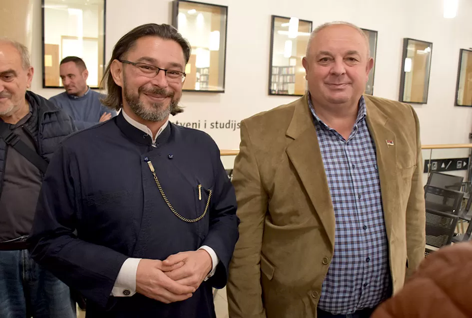 Na visokoj razini predstavljena je publikacija Vinka Tadića o manastiru Orahovici  