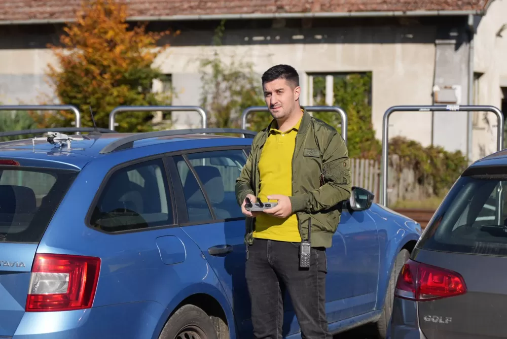 Požega.eu | Provjerili smo: Policija uvela nadzor prometa dronovima – prekršaji se snimaju iz zraka, kazne stižu i na kućnu adresu