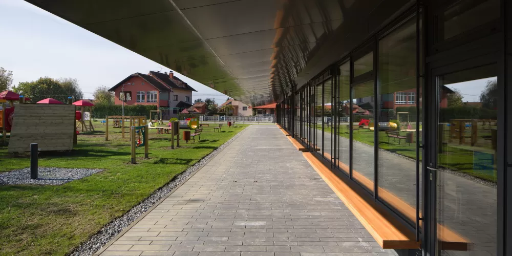 /FOTO/ Otvoren Dječji vrtić Svarožić Slavonski Brod