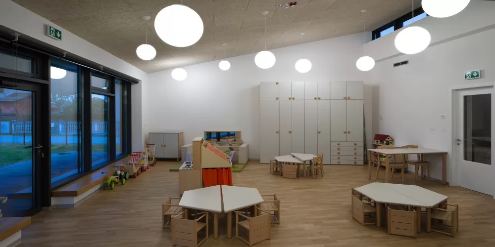 /FOTO/ Otvoren Dječji vrtić Svarožić Slavonski Brod