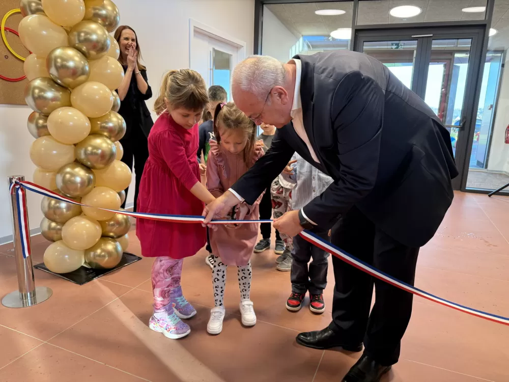 /FOTO/ Otvoren Dječji vrtić Svarožić Slavonski Brod