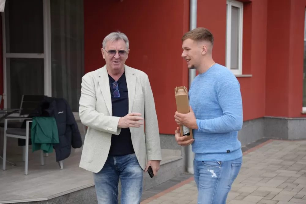 Novootvoreni obrt „Autostakla Pops“ donosi novu uslugu u požeški kraj 