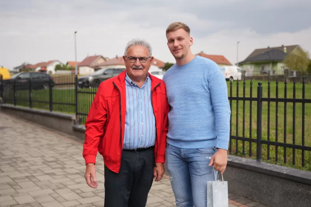 Novootvoreni obrt „Autostakla Pops“ donosi novu uslugu u požeški kraj 