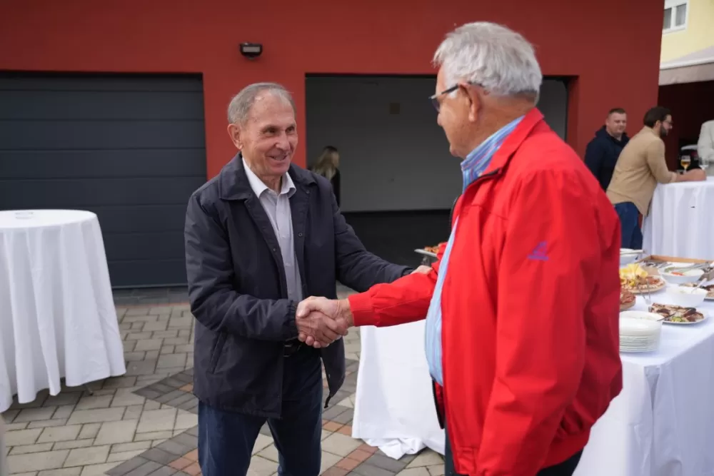 Novootvoreni obrt „Autostakla Pops“ donosi novu uslugu u požeški kraj 