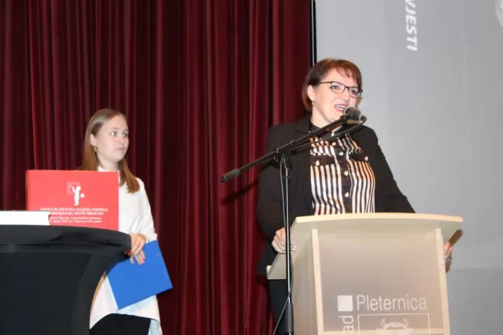 Predstavljena knjiga mons. Juraja Batelje ʼSvjedok čiste savjestiʼ o kardinalu Franji Kuhariću