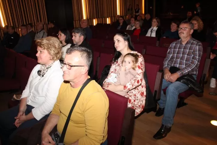 Predstavljena knjiga mons. Juraja Batelje ʼSvjedok čiste savjestiʼ o kardinalu Franji Kuhariću