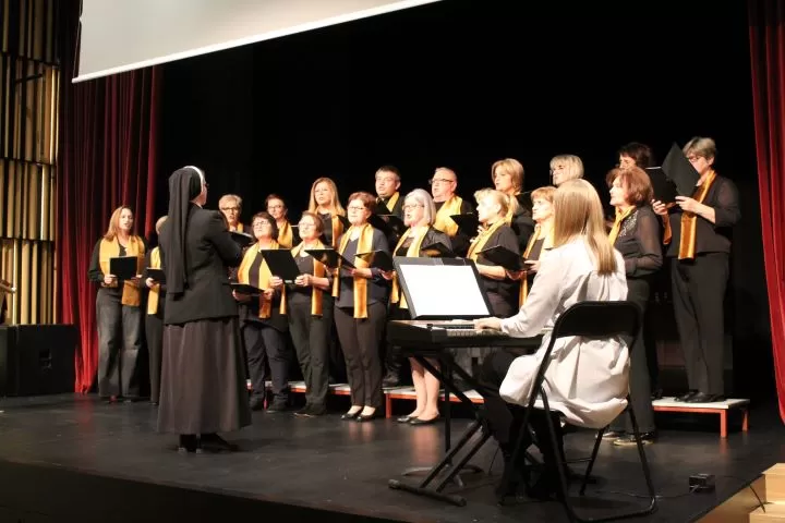 Predstavljena knjiga mons. Juraja Batelje ʼSvjedok čiste savjestiʼ o kardinalu Franji Kuhariću