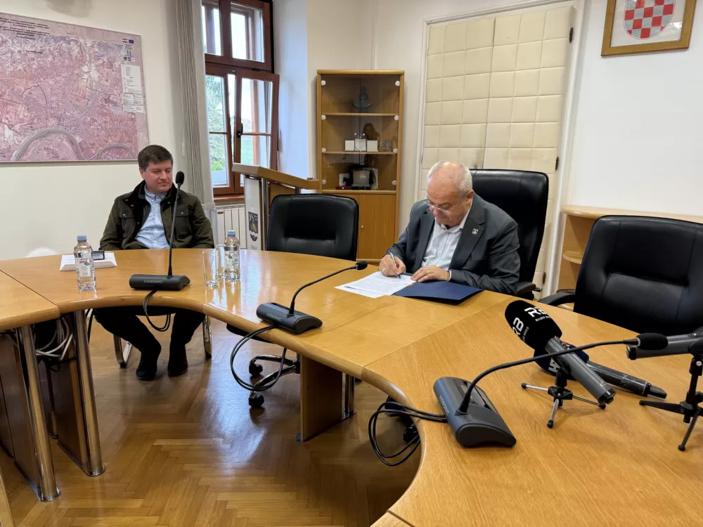 SB Online | Potpisan ugovor o modernizaciji Ulice generala Petra Stipetića u Slavonskom Brodu