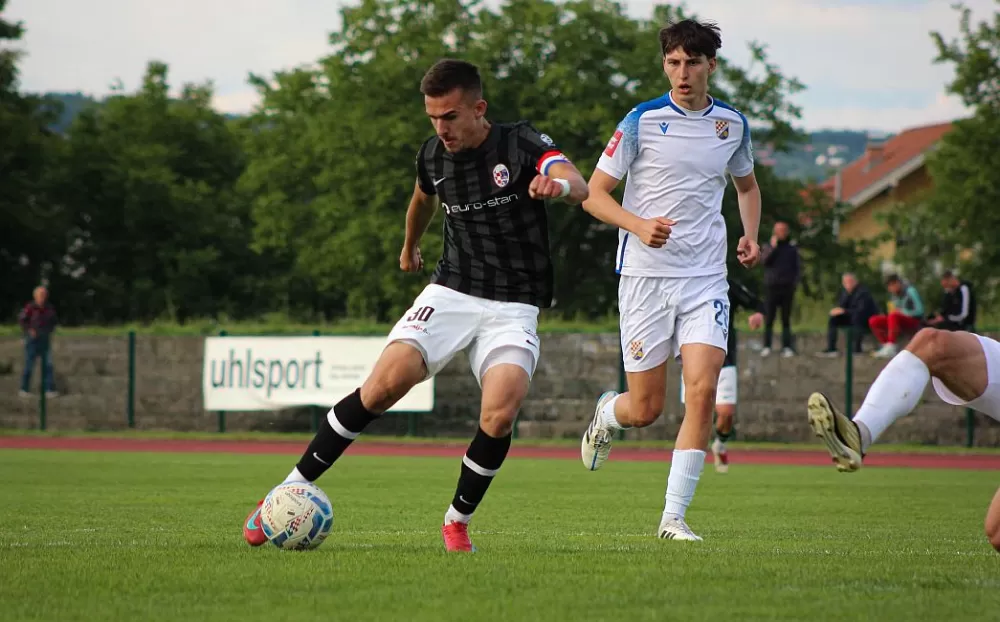 SB Online | Ovoga petka nogometaši ʼMarsonijeʼ idu u Baranju, a ʼTomislavʼ u Požegu