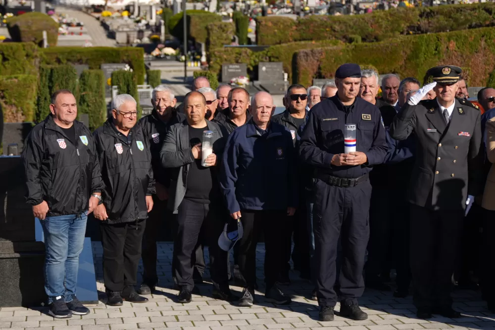 Sjećanje s poštovanjem – Požega odala počast poginulim braniteljima i civilnim žrtvama Domovinskog rata