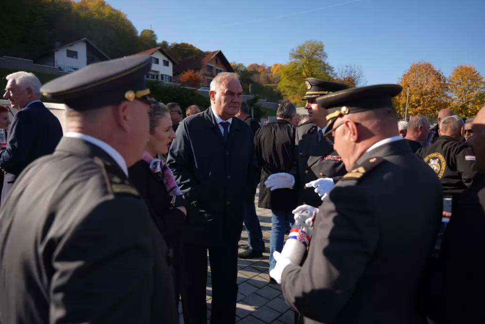 Sjećanje s poštovanjem – Požega odala počast poginulim braniteljima i civilnim žrtvama Domovinskog rata
