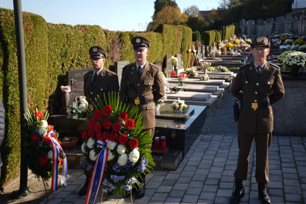 Sjećanje s poštovanjem – Požega odala počast poginulim braniteljima i civilnim žrtvama Domovinskog rata