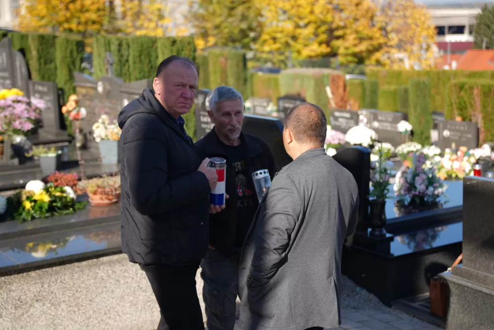 Sjećanje s poštovanjem – Požega odala počast poginulim braniteljima i civilnim žrtvama Domovinskog rata