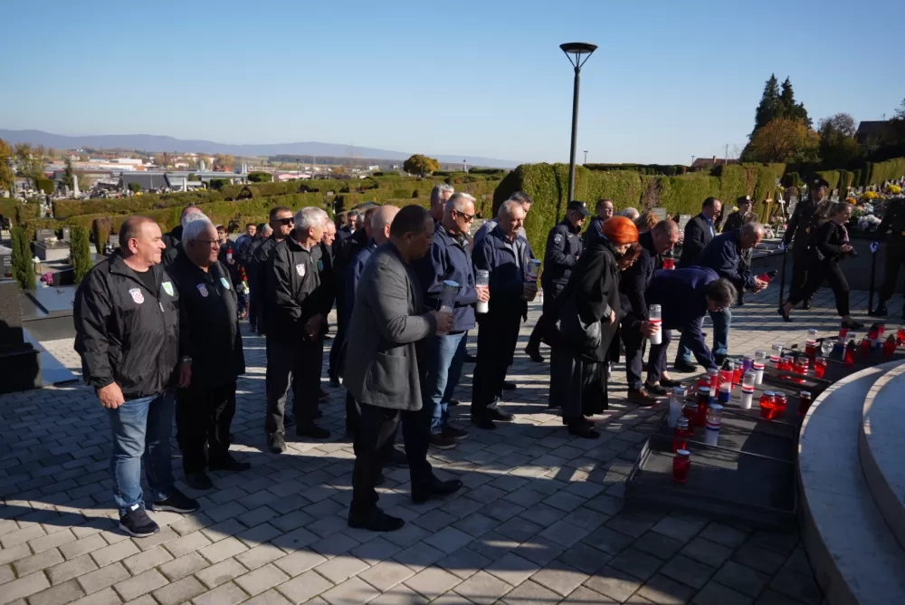 Sjećanje s poštovanjem – Požega odala počast poginulim braniteljima i civilnim žrtvama Domovinskog rata