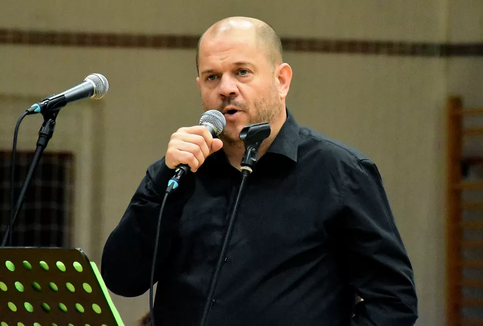 Kaptolački tamburaški orkestar tamburama i pjesmama u šetnji Slavonijom