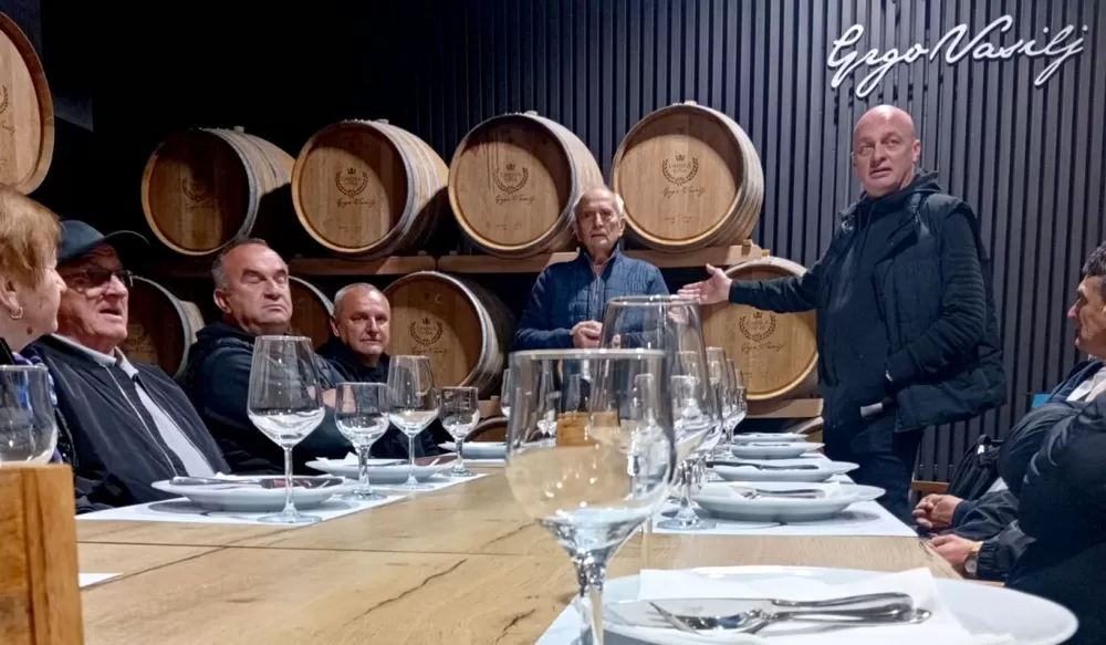 BIŠKUPČANI U VINSKOJ MEKI HERCEGOVINE: Pisjetili devet vinarija, od Tomislavgrada do Čitluka