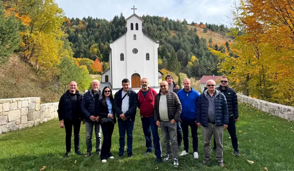 BIŠKUPČANI U VINSKOJ MEKI HERCEGOVINE: Pisjetili devet vinarija, od Tomislavgrada do Čitluka