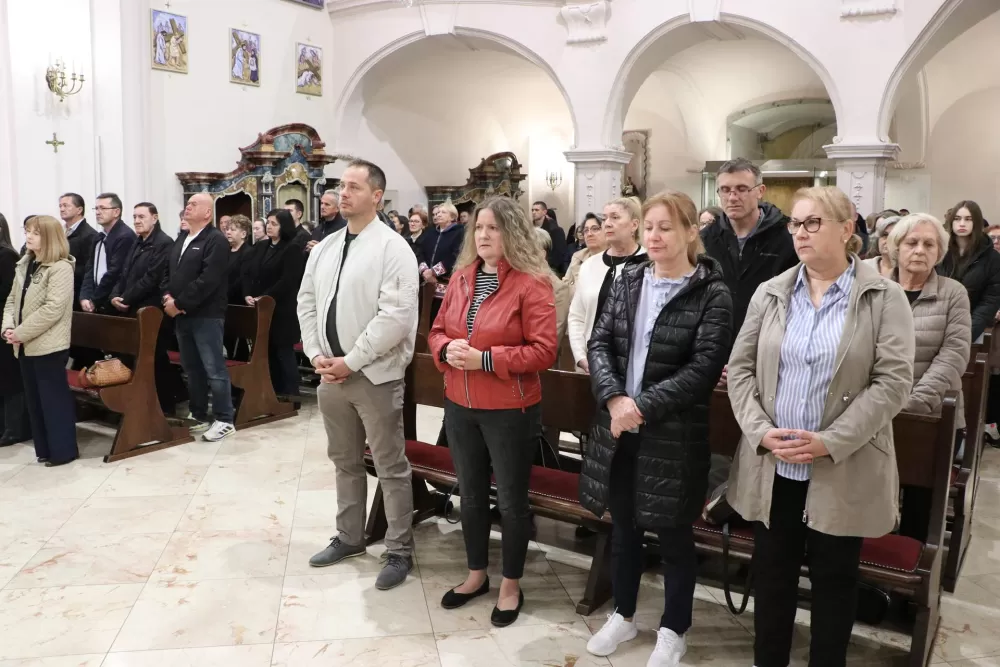 Dušni dan u požeškoj Katedrali