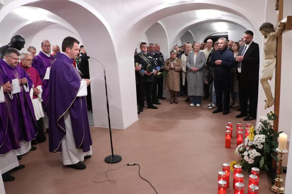 Dušni dan u požeškoj Katedrali