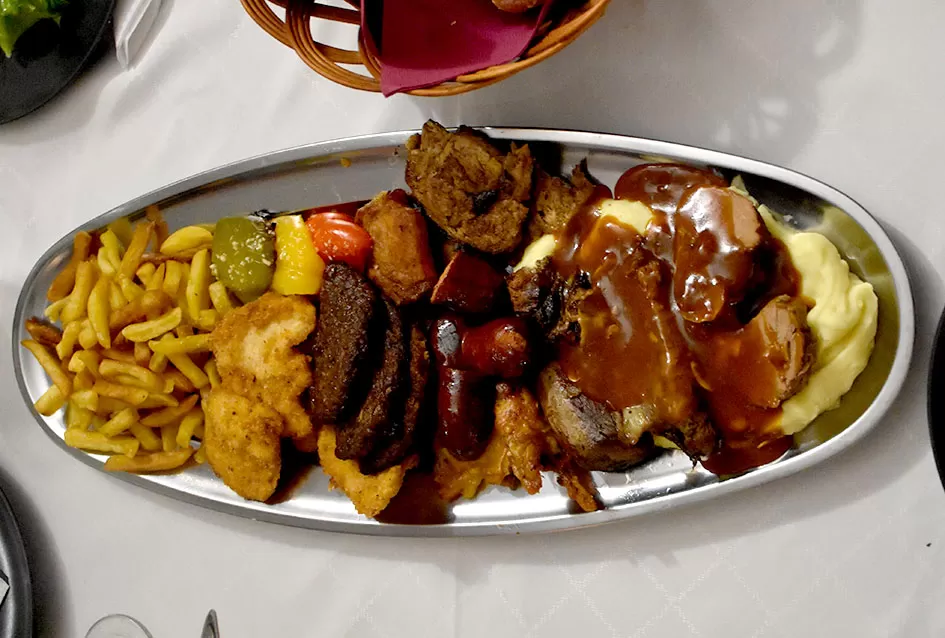 Vetovački lovci svoj blagdan proslavili sa suprugama