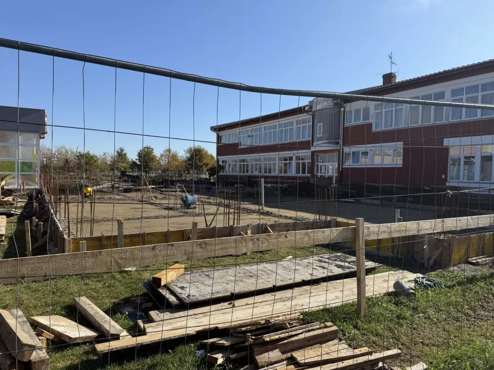 Napreduju radovi na područnoj školi ʼKolonijaʼ