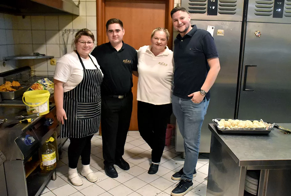 Zahvalno i s ponosom: Mara Bek domjenkom zaključila svoje vinsko kumstvo obitelji Pavić