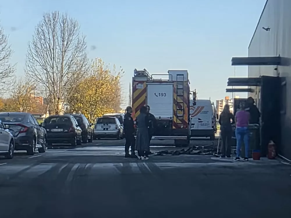 Požar u požeškoj Supernovi – brzo reagirali vatrogasci, požar lokaliziran