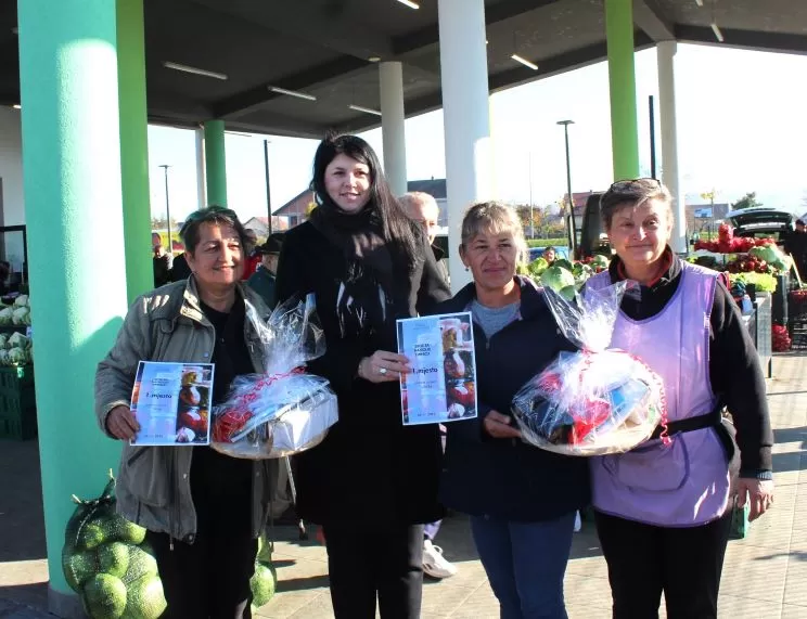 Okusi tradicije i domaće ljubavi: izabrana najbolja zimnica na Gradskoj tržnici u Pleternici