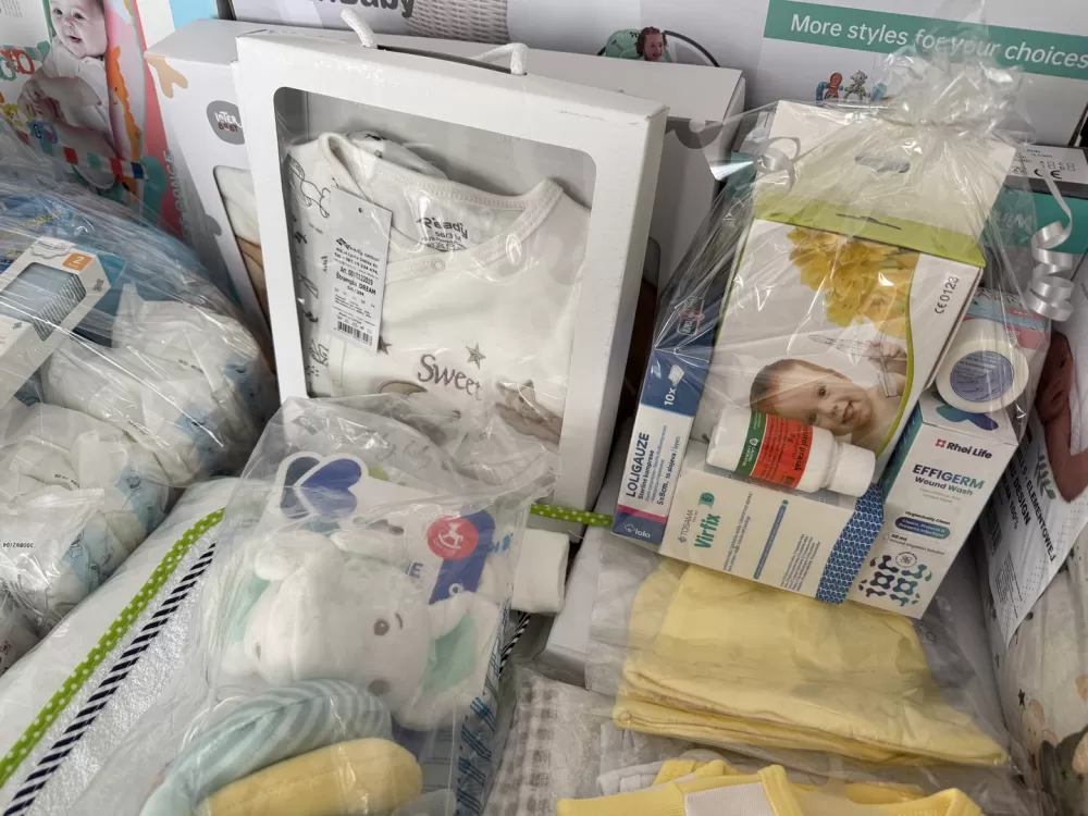 Najljepši početak uz podršku Grada: nova podjela opreme za bebe