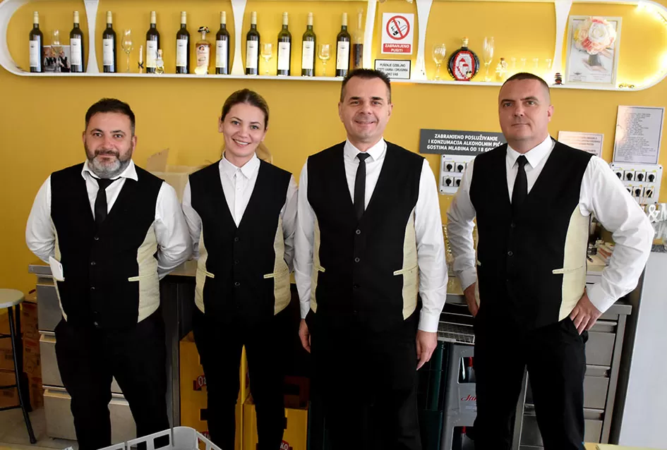 Blagoslovljeno i javnosti predstavljeno novo, prilagođeno vozilo za osobe s invaliditetom