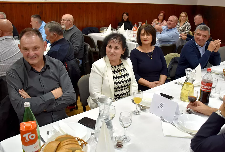 Martinjska zabava Udruge ʼVino-Kapʼ: Krštenje mošta i vinski zavjeti u Kaptolu