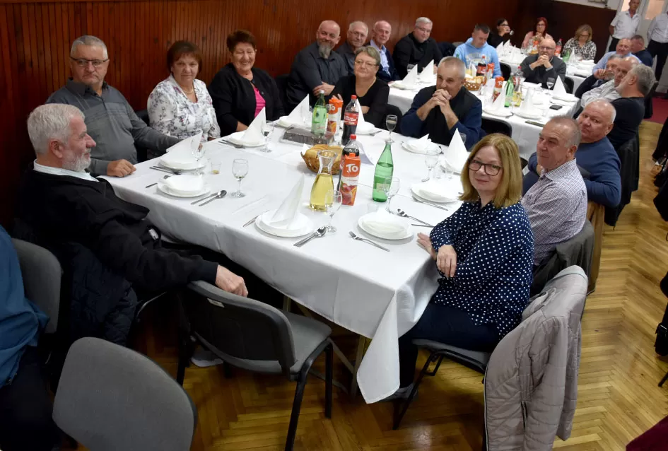 Martinjska zabava Udruge ʼVino-Kapʼ: Krštenje mošta i vinski zavjeti u Kaptolu