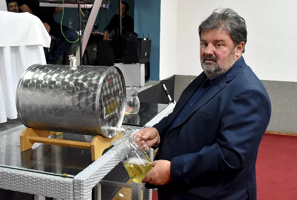 Martinjska zabava Udruge ʼVino-Kapʼ: Krštenje mošta i vinski zavjeti u Kaptolu