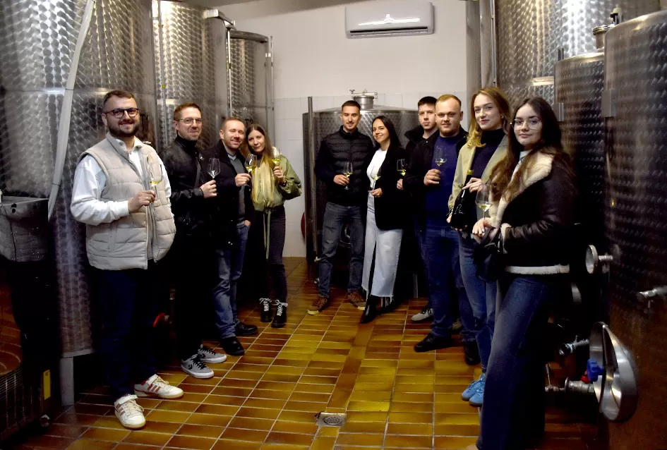 Rijeke posjetitelja preplavile podrume na Danu otvorenih podruma  u Kutjebu