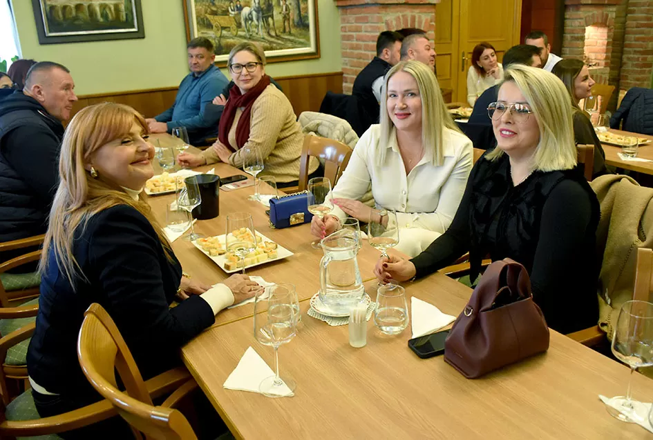 Rijeke posjetitelja preplavile podrume na Danu otvorenih podruma  u Kutjebu