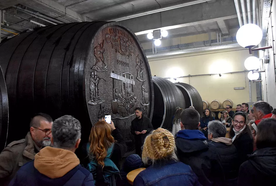 Rijeke posjetitelja preplavile podrume na Danu otvorenih podruma  u Kutjebu