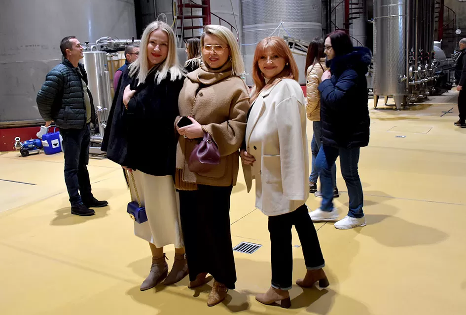 Rijeke posjetitelja preplavile podrume na Danu otvorenih podruma  u Kutjebu