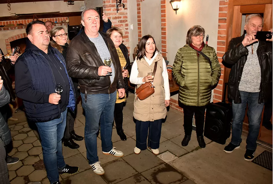 Vukovići na Sokolovcu proslavili jubilarno 15. Martinje: Klaudija Mihaljević Ruža nova kuma