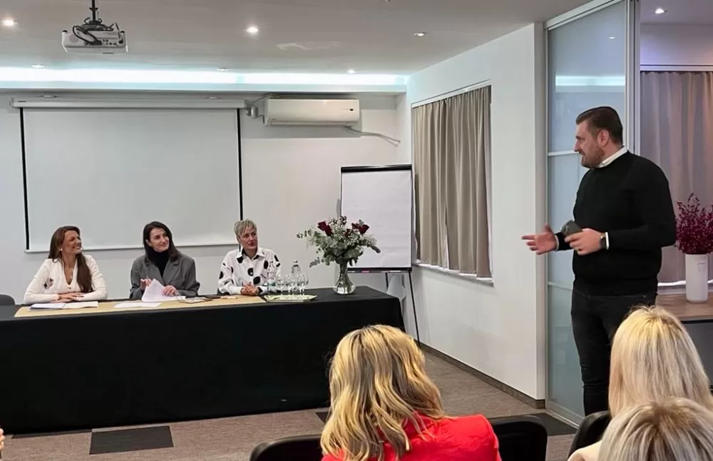 UDRUGA POSLOVNIH ŽENA ʼKRUGʼ DOBILA VODSTVO: Odvjetnica i doktorica staju na čelo uspješnih Brođanki