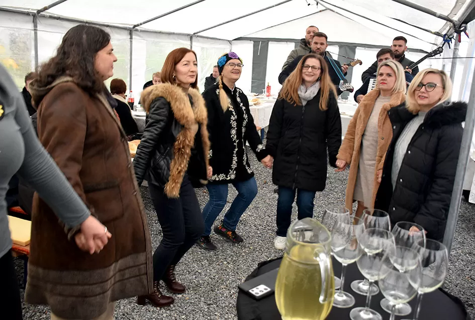 Martinje kod Zorice Tandare: Tradicija, pjesma i juneći gulaš umjesto svinjetine