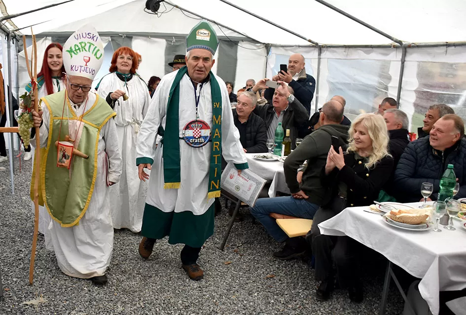 Martinje kod Zorice Tandare: Tradicija, pjesma i juneći gulaš umjesto svinjetine