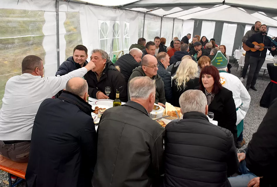 Martinje kod Zorice Tandare: Tradicija, pjesma i juneći gulaš umjesto svinjetine