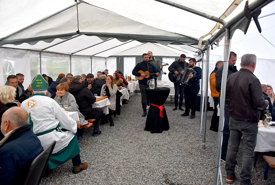 Martinje kod Zorice Tandare: Tradicija, pjesma i juneći gulaš umjesto svinjetine