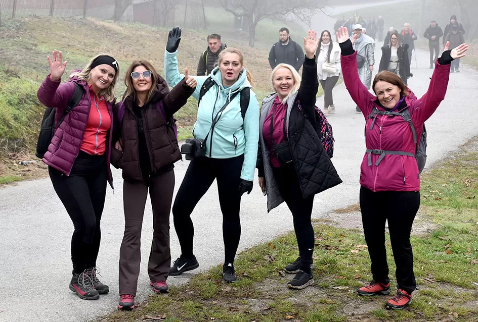 Požega.eu | Nikad bolje Martinje u Kutjevu – tisuće planinara, gostiju i ljubitelja graševine uživalo u nezaboravnom danu
