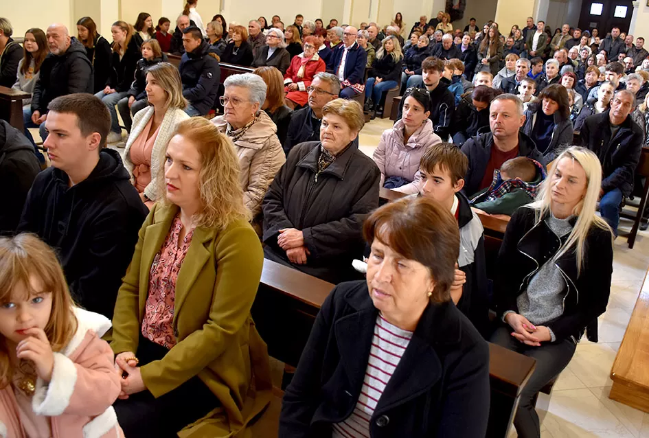 Nikad bolje Martinje u Kutjevu – tisuće planinara, gostiju i ljubitelja graševine uživalo u nezaboravnom danu
