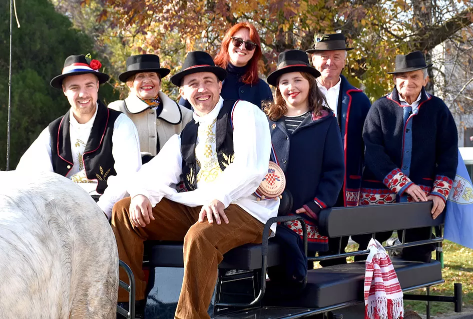 Nikad bolje Martinje u Kutjevu – tisuće planinara, gostiju i ljubitelja graševine uživalo u nezaboravnom danu