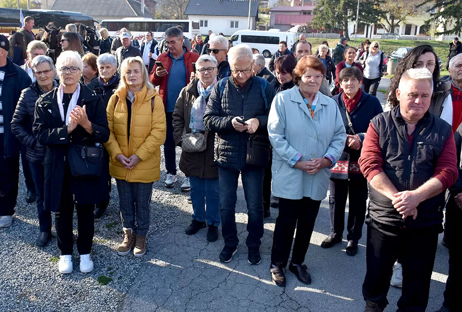 Nikad bolje Martinje u Kutjevu – tisuće planinara, gostiju i ljubitelja graševine uživalo u nezaboravnom danu